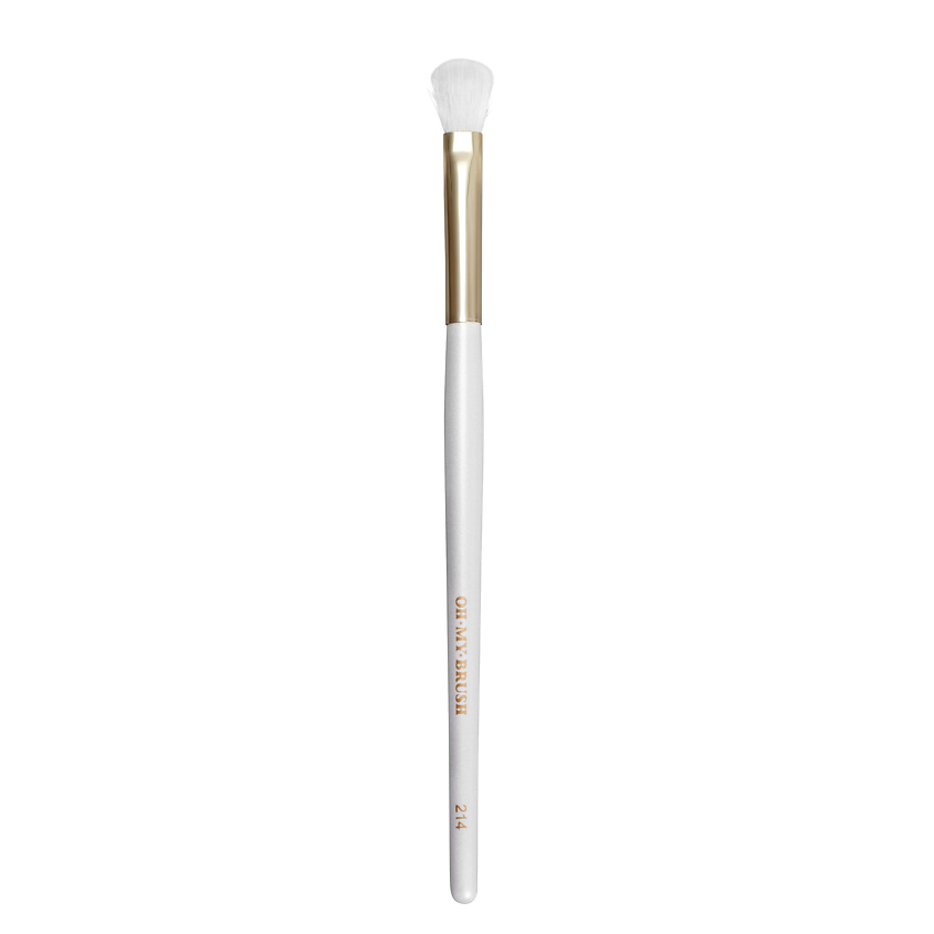 фото Oh my brush кисть для теней deluxe eye definer 214