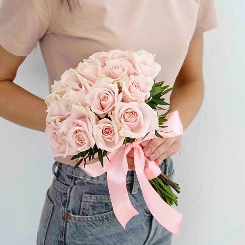 ЛЭТУАЛЬ FLOWERS Букет невесты из розовых роз лэтуаль flowers композиция из мыла лагуна
