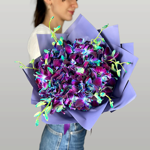 ЛЭТУАЛЬ FLOWERS Букет из космических орхидей 55 шт. лэтуаль flowers букет из персиковых роз 51 шт 40 см