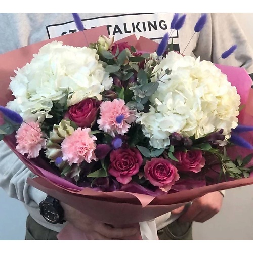 VORNIKOV BOUQUETS Букет с гортензиями Нежные слова vornikov bouquets букет с альстромерией счастливое мгновение