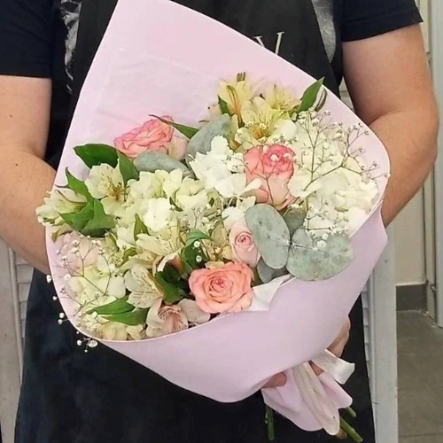 VORNIKOV BOUQUETS Букет с гортензией Зефир vornikov bouquets букет карамельный пунш