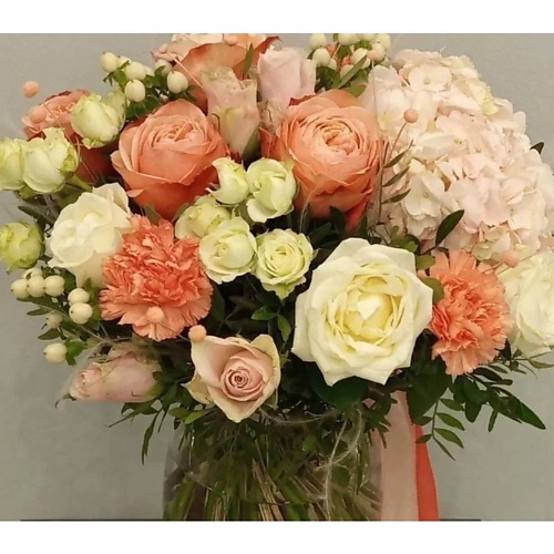 VORNIKOV BOUQUETS Букет с пионовидными розами Прелесть vornikov bouquets ы в коробке очный вальс