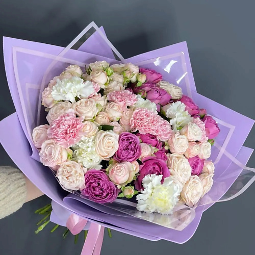 PINKBUKET Букет из кустовой розы и диантусов Lavender pinkbuket букет сайл кустовая ромашковая хризантема