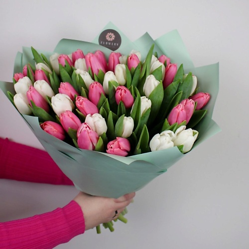 FLOWERY Моно букет из 51 тюльпана flowery букет яркие ноты s