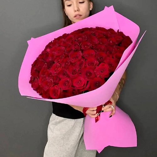 PINKBUKET Букет из 51 красной розы сувенир полистоун дедушка мороз в красной шубе колпак с мишурой 4 5х4х14 см