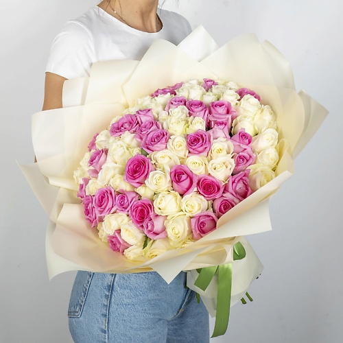 ЛЭТУАЛЬ FLOWERS Букет из белых и розовых роз Россия 101 шт. (40 см) букет подсолнух премиум 9х29 см жёлтый