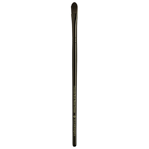 ILLAMASQUA Кисть Concealer Brush relove revolution кисть плоская для тональной основы base flat foundation brush