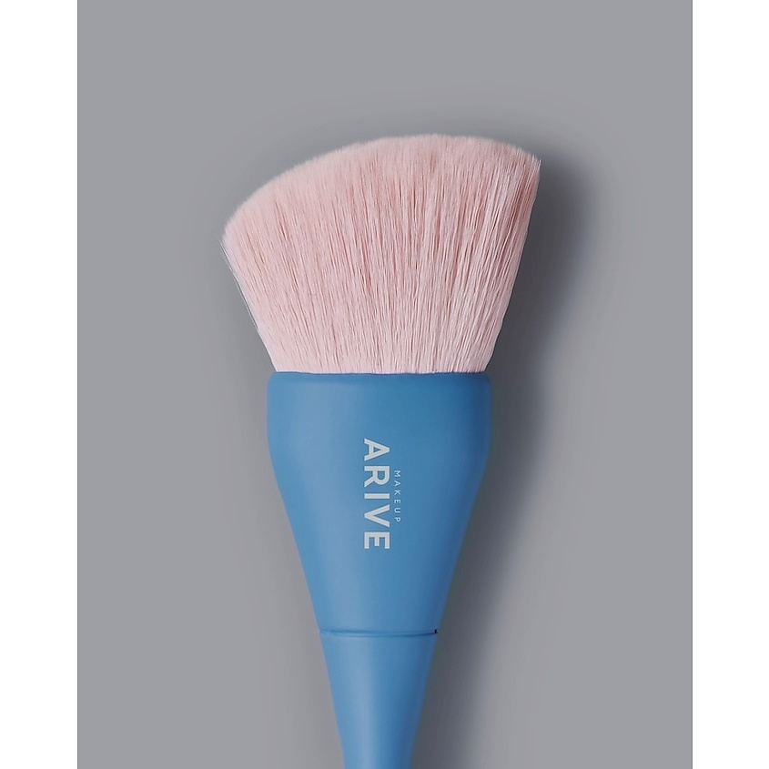 ARIVE MAKEUP Кисть для румян Soft Touch 02 Blush Brush, фото 2