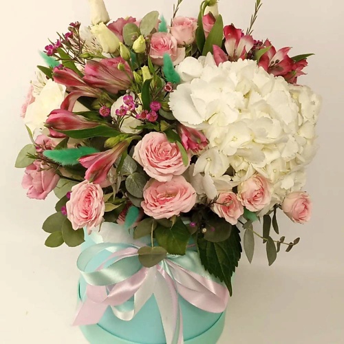 

VORNIKOV BOUQUETS Коробка с цветами Тиффани, Коробка с цветами Тиффани