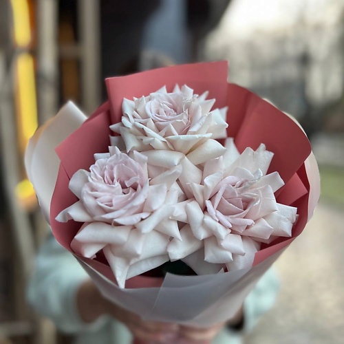 LE BOUQUET Букет из 3 французских роз