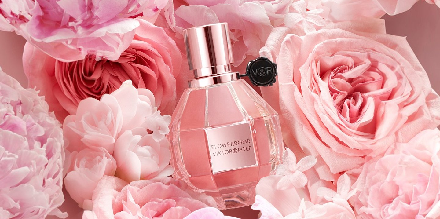 victoria rolf flowerbomb perfume